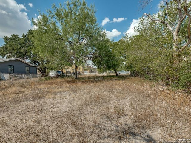 116 ansley, San Antonio, TX 78221