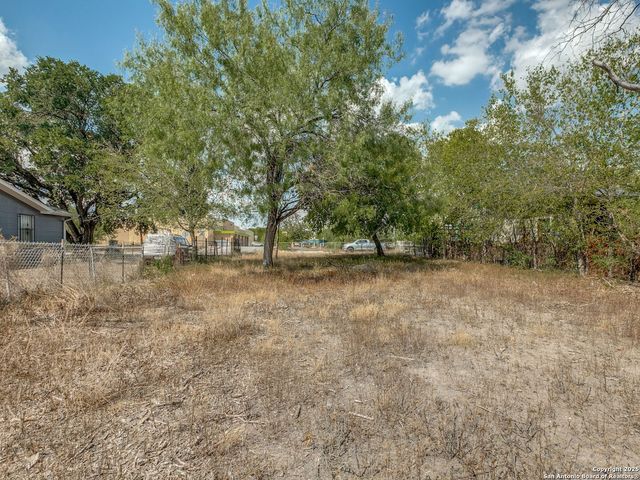 116 ansley, San Antonio, TX 78221