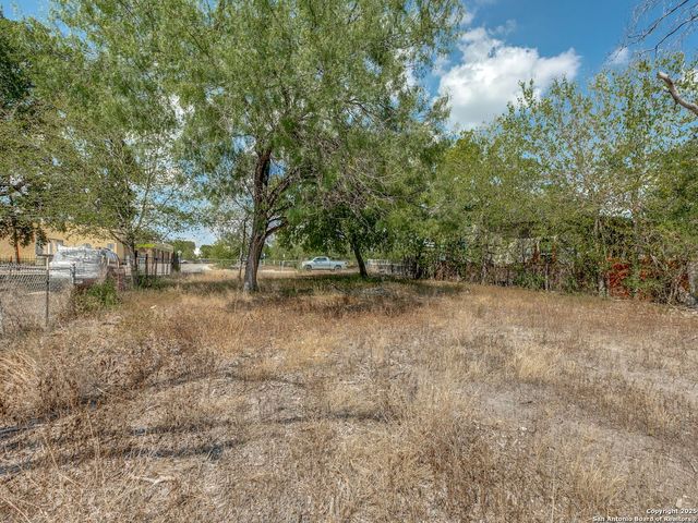 116 ansley, San Antonio, TX 78221