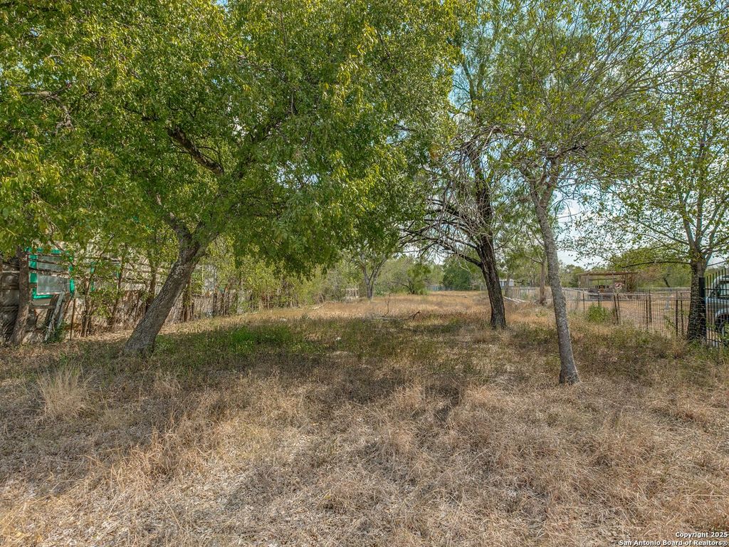 116 ansley, San Antonio, TX 78221