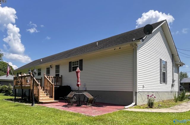 2482 Barnes Drive, Hokes Bluff, AL 35903