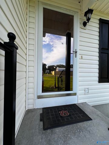 2482 Barnes Drive, Hokes Bluff, AL 35903