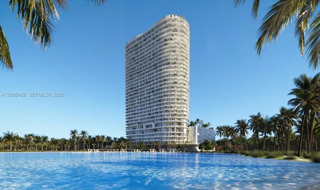 2411 Laguna Circle 306, Miami, FL 33181