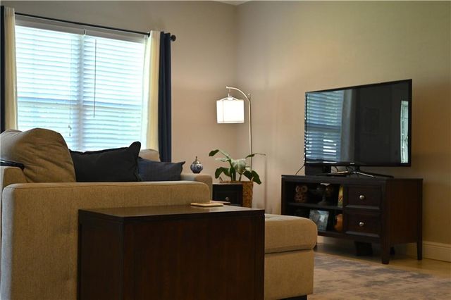 1040 JENNIFERS Place, Pineville, LA 71360