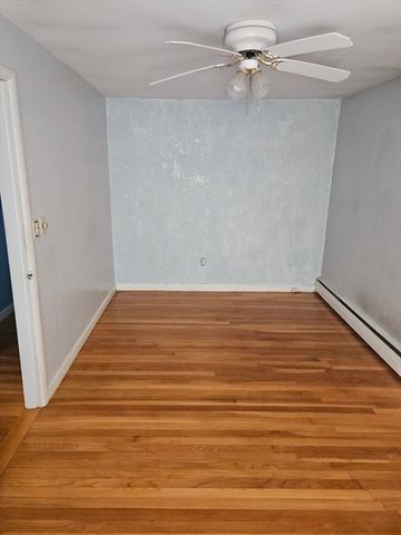 45 Pinewood Ave., Billerica, MA 01821