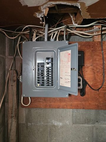 45 Pinewood Ave., Billerica, MA 01821