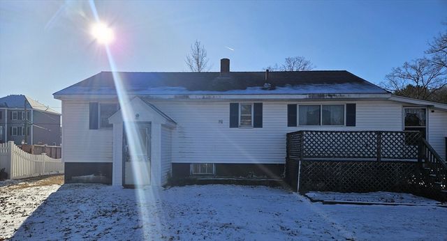 45 Pinewood Ave., Billerica, MA 01821