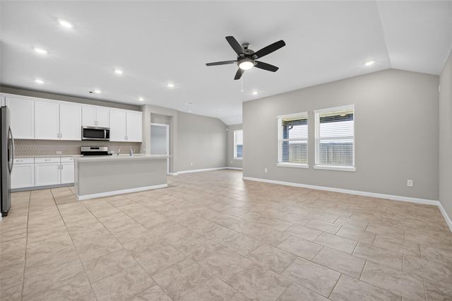 3225 Fig Tree Lane, Texas City, TX 77590