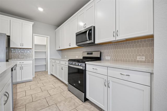 3225 Fig Tree Lane, Texas City, TX 77590
