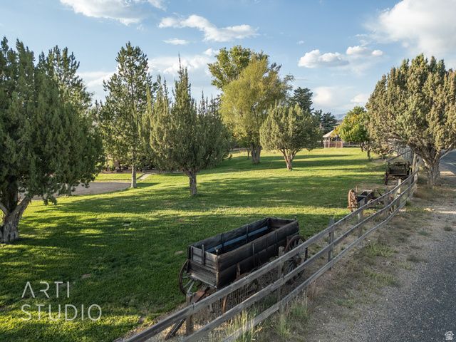 825 N HORSEMANS DR, Dammeron Valley, UT 84783