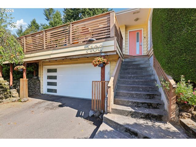 2300 Sw SEYMOUR Dr, Portland, OR 97239