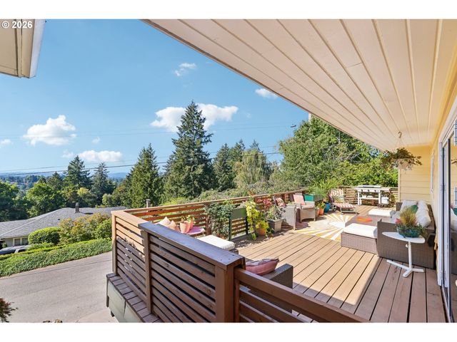 2300 Sw SEYMOUR Dr, Portland, OR 97239