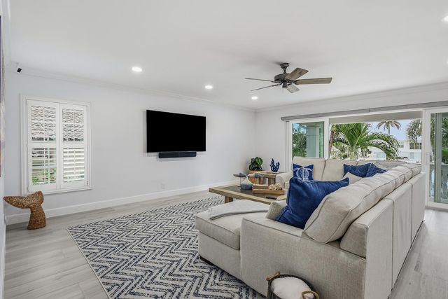 1710 S Ocean Boulevard 4-2, Delray Beach, FL 33483