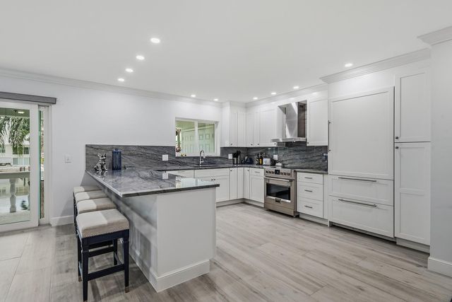 1710 S Ocean Boulevard 4-2, Delray Beach, FL 33483