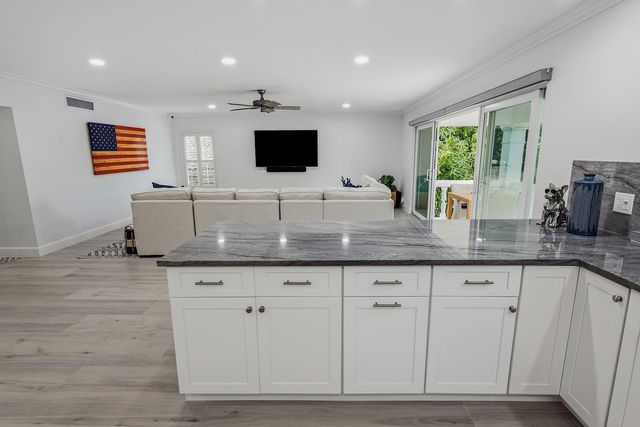 1710 S Ocean Boulevard 4-2, Delray Beach, FL 33483
