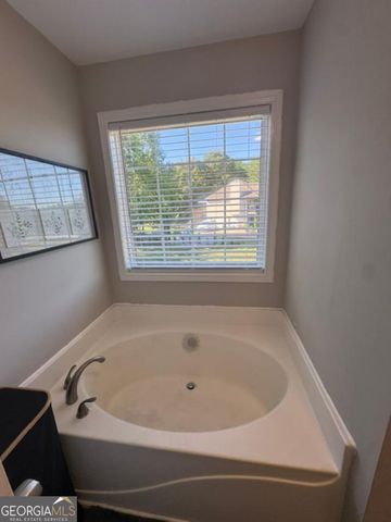 157 Dogwood Glen Drive, Aragon, GA 30104