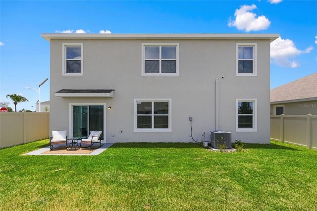 8210 DOLPHIN BLUFF BOULEVARD, Wesley Chapel, FL 33545