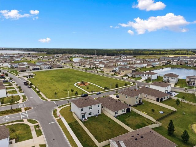 8210 DOLPHIN BLUFF BOULEVARD, Wesley Chapel, FL 33545