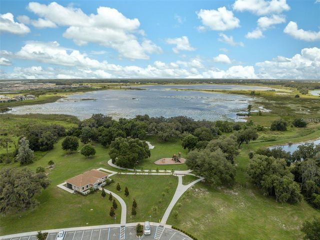 8210 DOLPHIN BLUFF BOULEVARD, Wesley Chapel, FL 33545