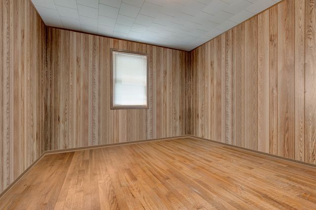 215 Cecil Avenue, Owingsville, KY 40360