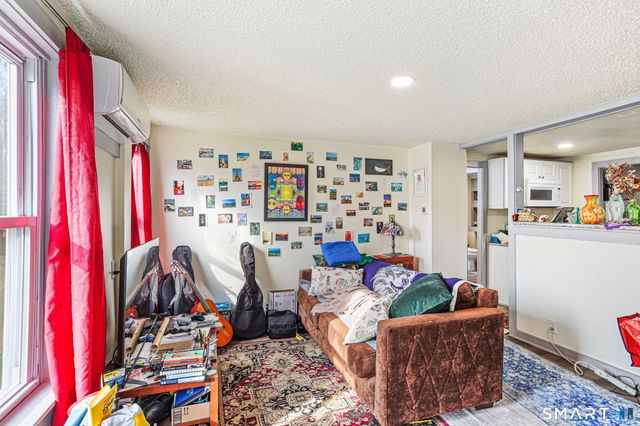 7 Tolland Turnpike, Willington, CT 06279