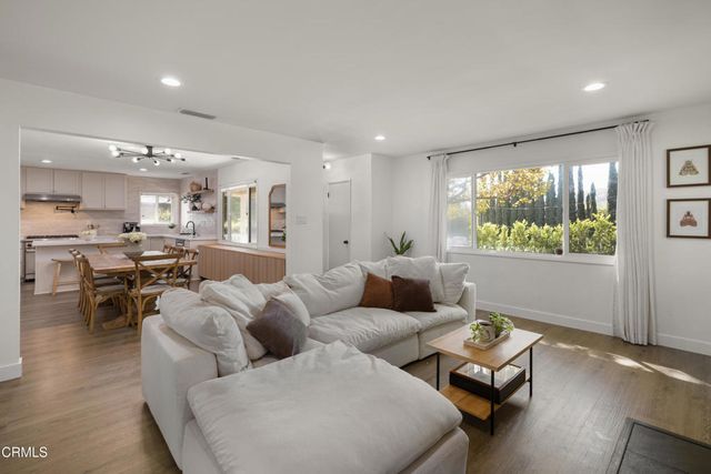 1525 Verdugo Boulevard, La Canada Flintridge, CA 91011