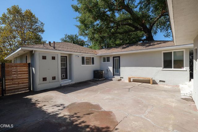 1525 Verdugo Boulevard, La Canada Flintridge, CA 91011