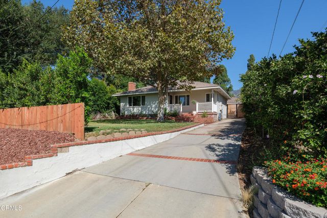 1525 Verdugo Boulevard, La Canada Flintridge, CA 91011