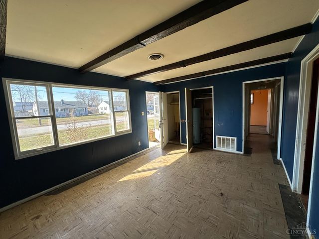 705 Richardson Drive, Middletown, OH 45042