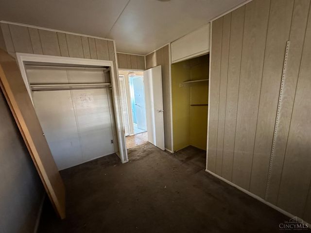 705 Richardson Drive, Middletown, OH 45042