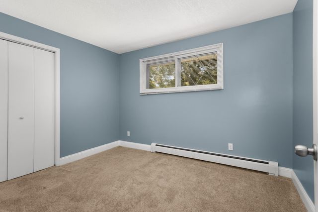 5306 Pennsylvania Avenue N, New Hope, MN 55428