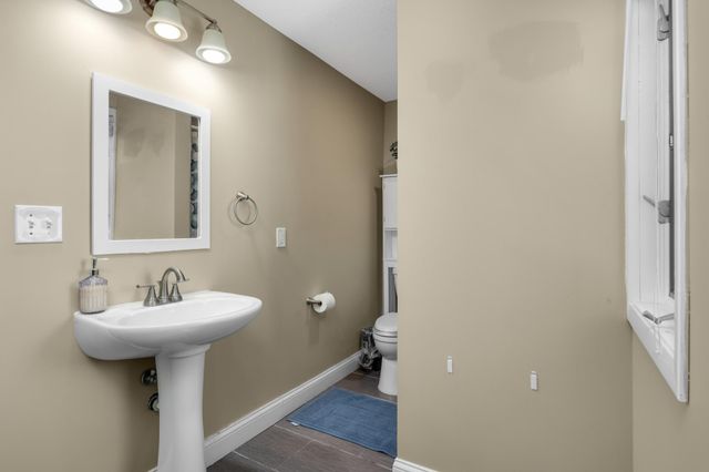 5306 Pennsylvania Avenue N, New Hope, MN 55428