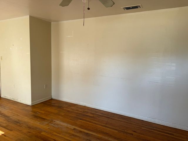 1206 - 1208 W Royall Boulevard, Malakoff, TX 75148