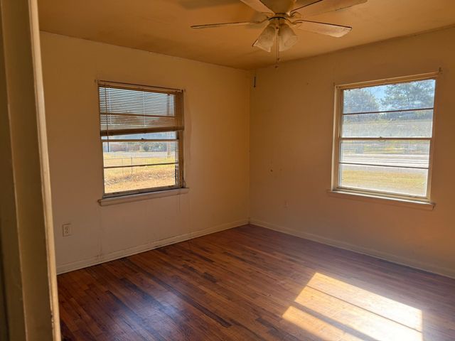 1206 - 1208 W Royall Boulevard, Malakoff, TX 75148