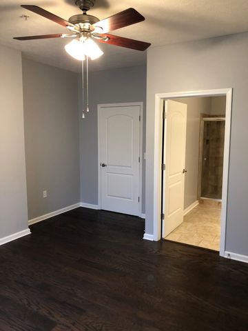 7728 S Essex Gate Drive S, Dublin, OH 43016