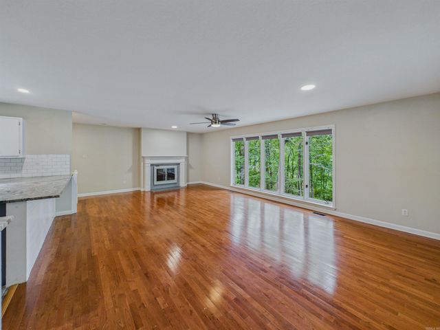 6 Castellon Drive, Hot Springs Village, AR 71909