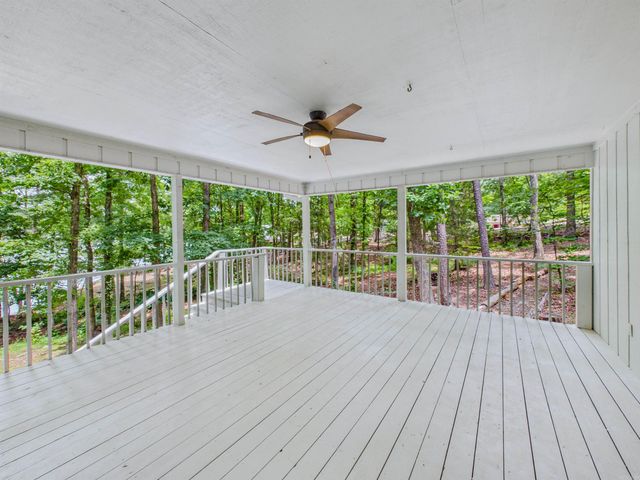 6 Castellon Drive, Hot Springs Village, AR 71909