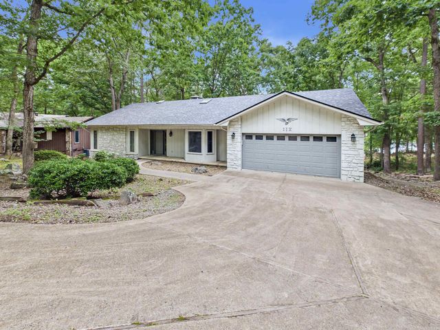6 Castellon Drive, Hot Springs Village, AR 71909