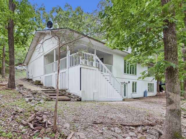 6 Castellon Drive, Hot Springs Village, AR 71909