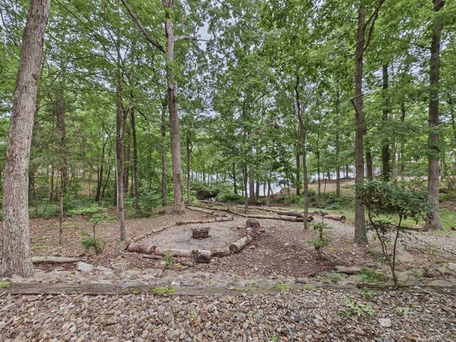 6 Castellon Drive, Hot Springs Village, AR 71909