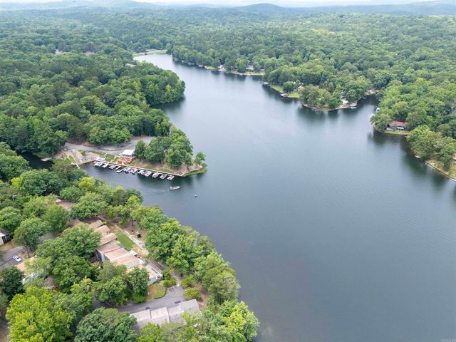 6 Castellon Drive, Hot Springs Village, AR 71909