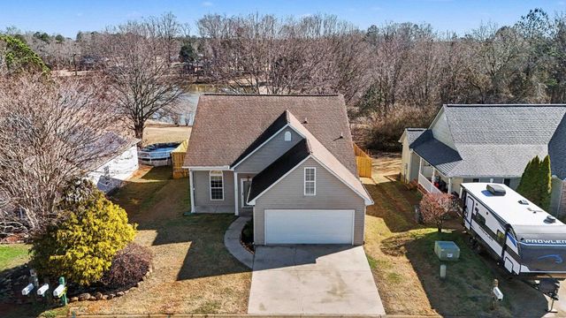 381 Split Oak Lane, Inman, SC 29349