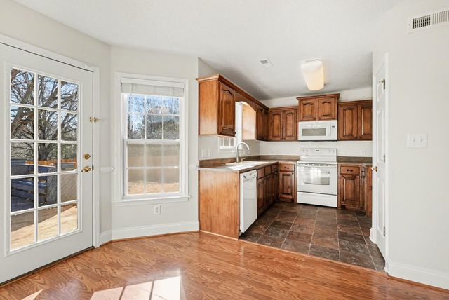 381 Split Oak Lane, Inman, SC 29349