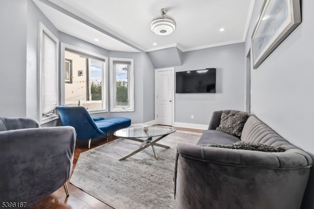 190 Totowa Rd, Totowa Boro, NJ 07512