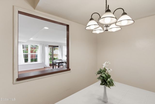 5 Rosemont Street, Albany, NY 12203