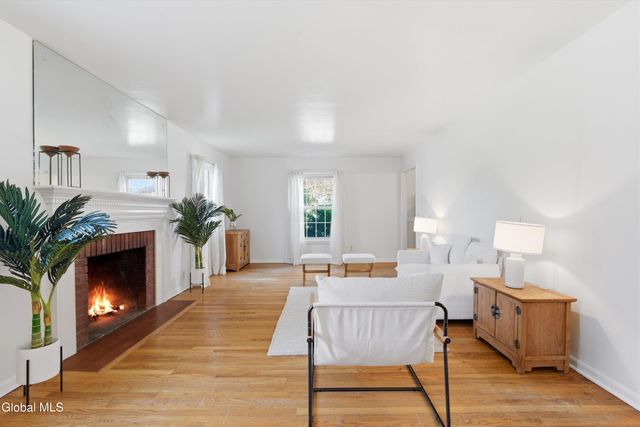 5 Rosemont Street, Albany, NY 12203
