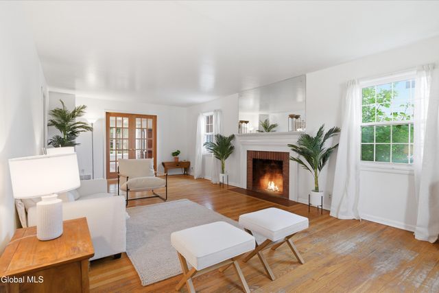 5 Rosemont Street, Albany, NY 12203