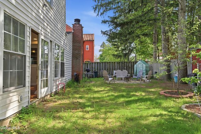 5 Rosemont Street, Albany, NY 12203