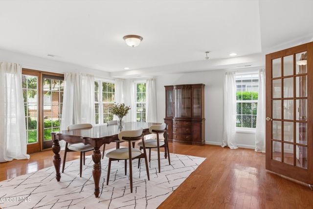 5 Rosemont Street, Albany, NY 12203