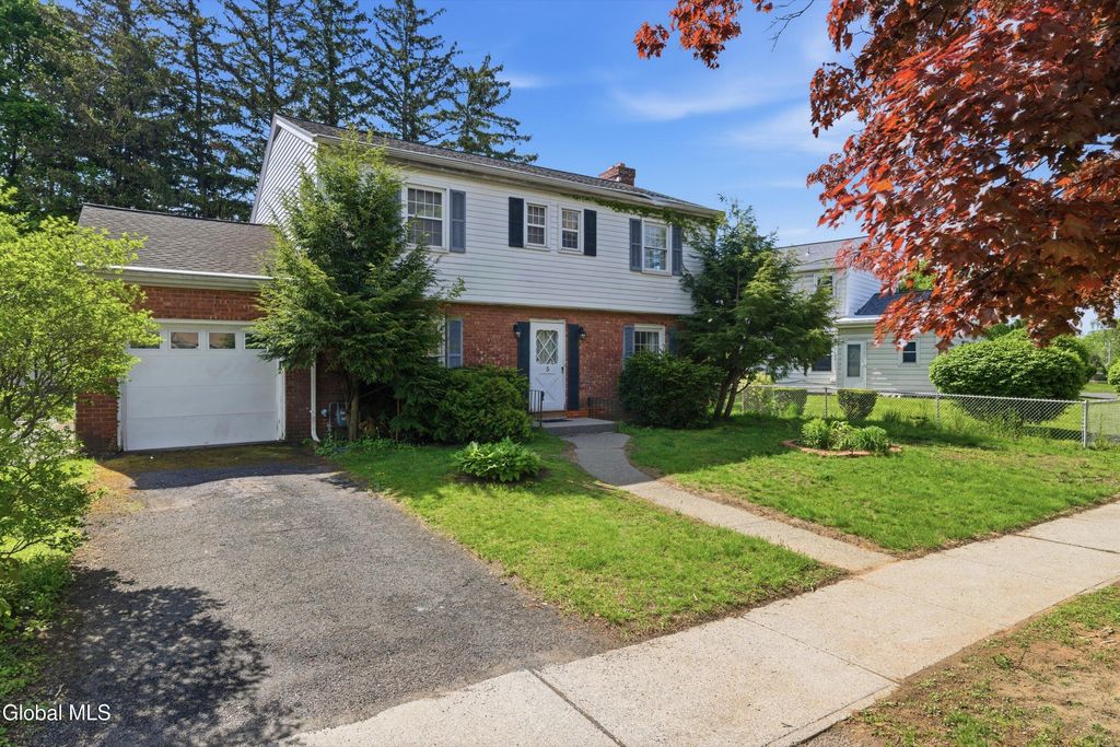 5 Rosemont Street, Albany, NY 12203